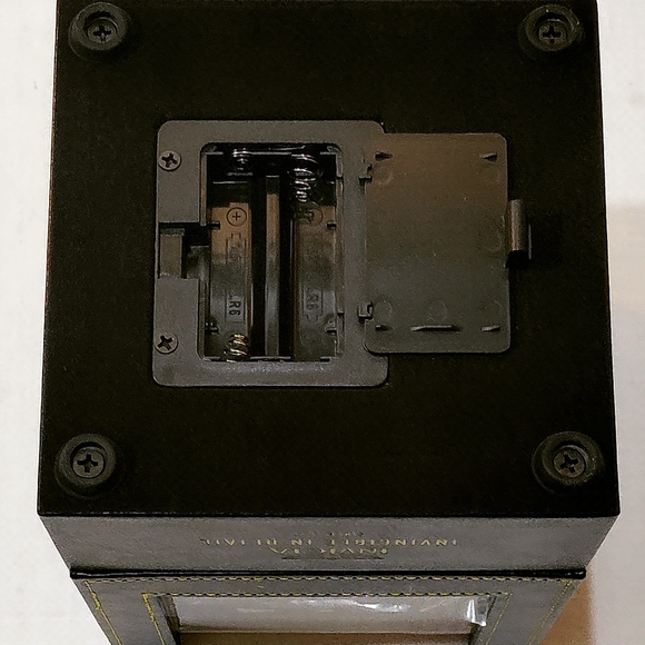 Invicta NWT 1 Slot Automatic Men's or Women's Watch Winder - Picture 10 of 11